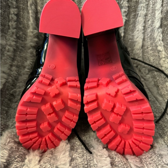 SHEIN black patent boots Size 9 - Picture 4 of 4